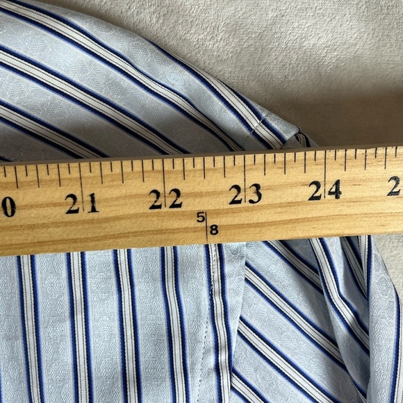 Robert Graham Money Money Blue and White Casual Button Down Shirt Ribbon Collar - Picture 10 of 11